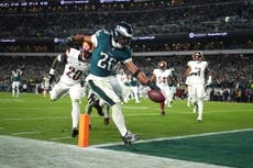 Eagles lideran su división y son de los mejores de la NFL gracias al trabajo de Hurts y Barkley