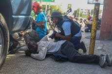 Residentes de la capital de Haití apoyan a la policía contra nuevo ataque de pandillas