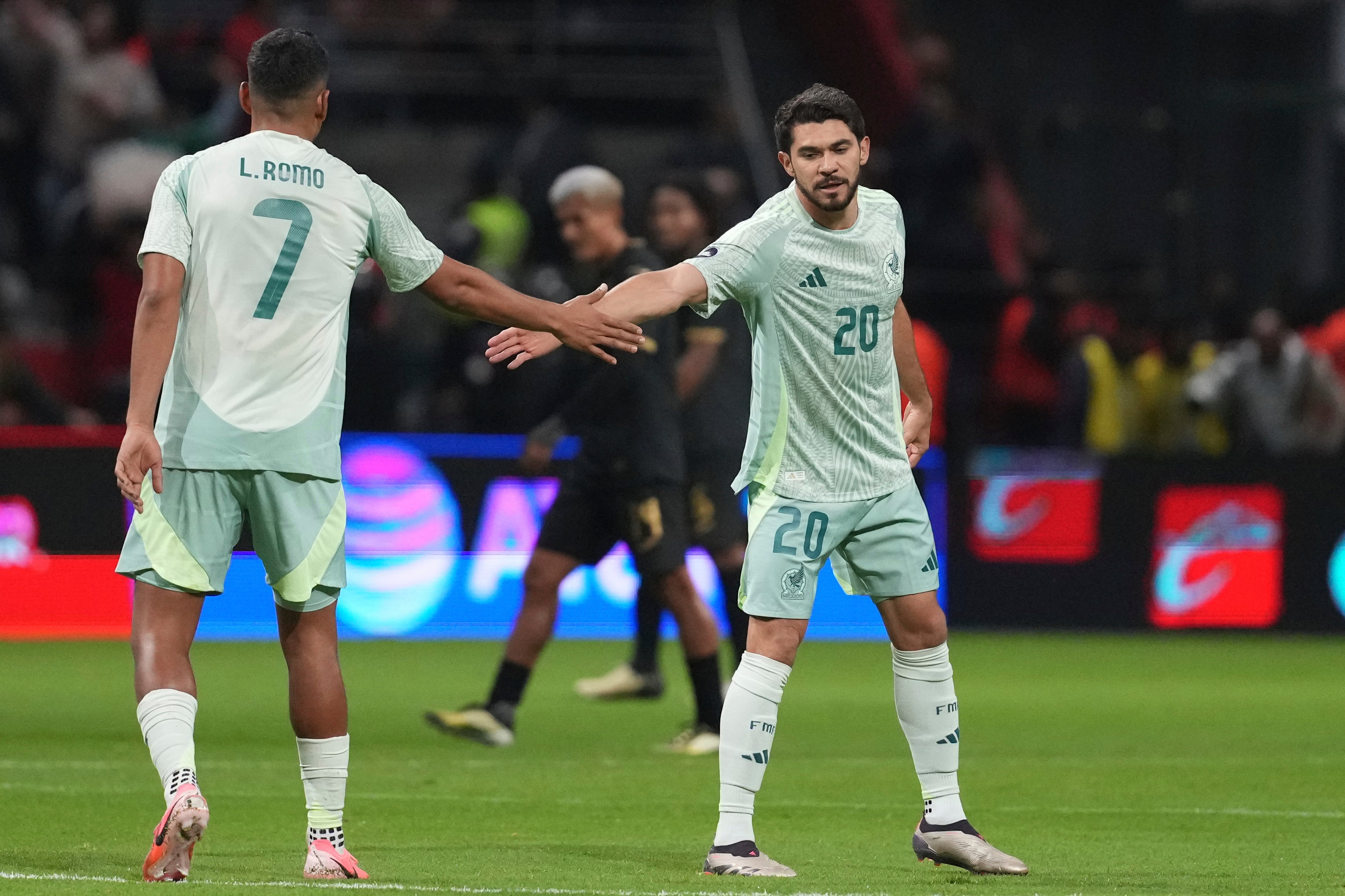 México y Aguirre rectifican al alcanzar las semis de la Liga de Naciones