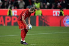 Triplete de Kane contra Augsburgo maquilla la preocupante falta de goles del Bayern