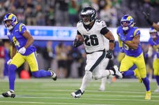 Saquon Barkley establece récord de los Eagles con 255 yardas y 2 TDs en victoria 37-20 sobre Rams