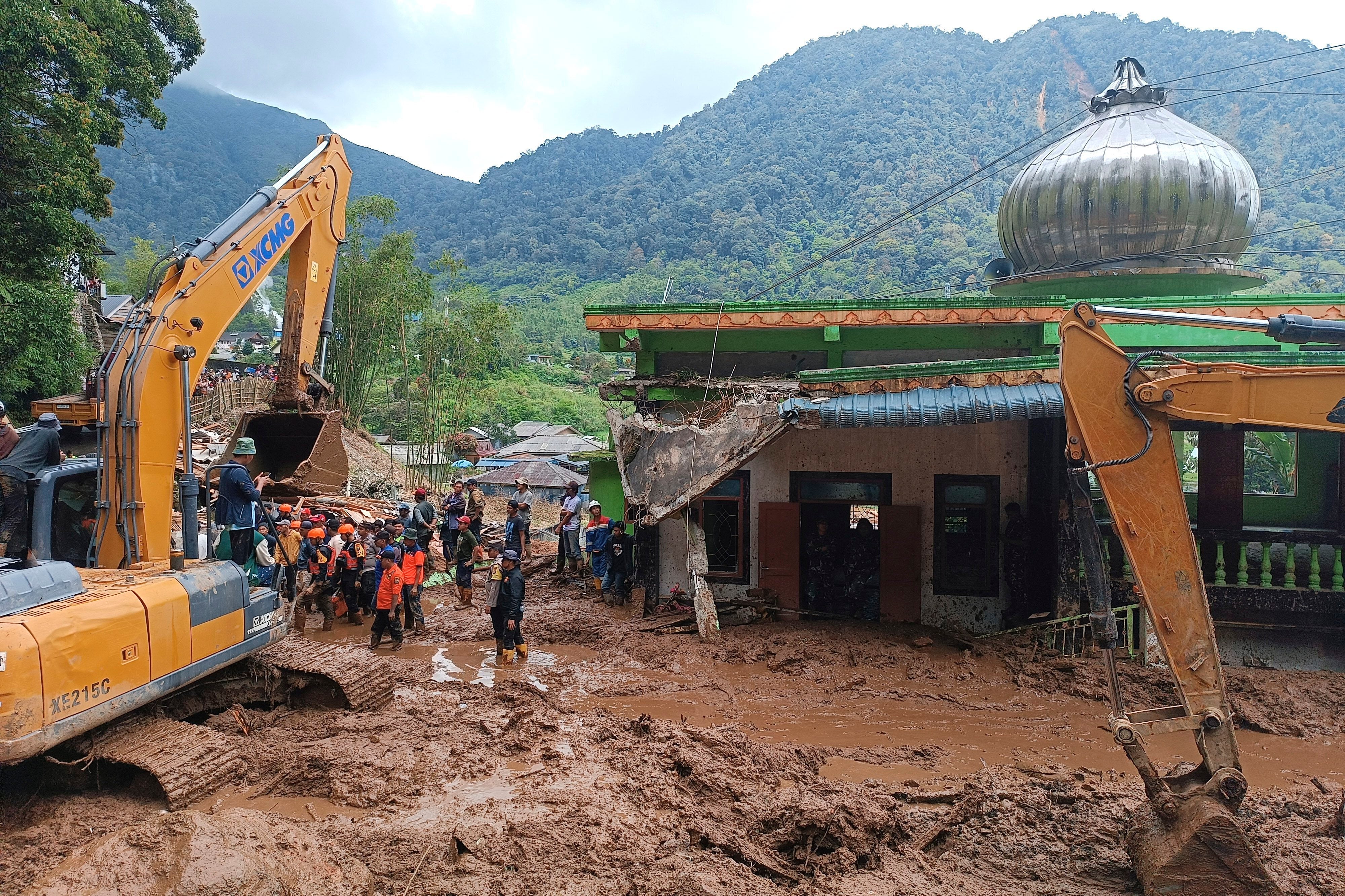 INDONESIA-INUNDACIONES REPENTINAS