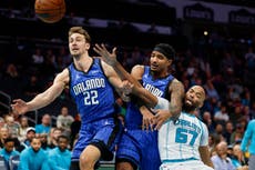 Wagner vence en duelo a Ball y Magic consigue la victoria 95-84 sobre Hornets