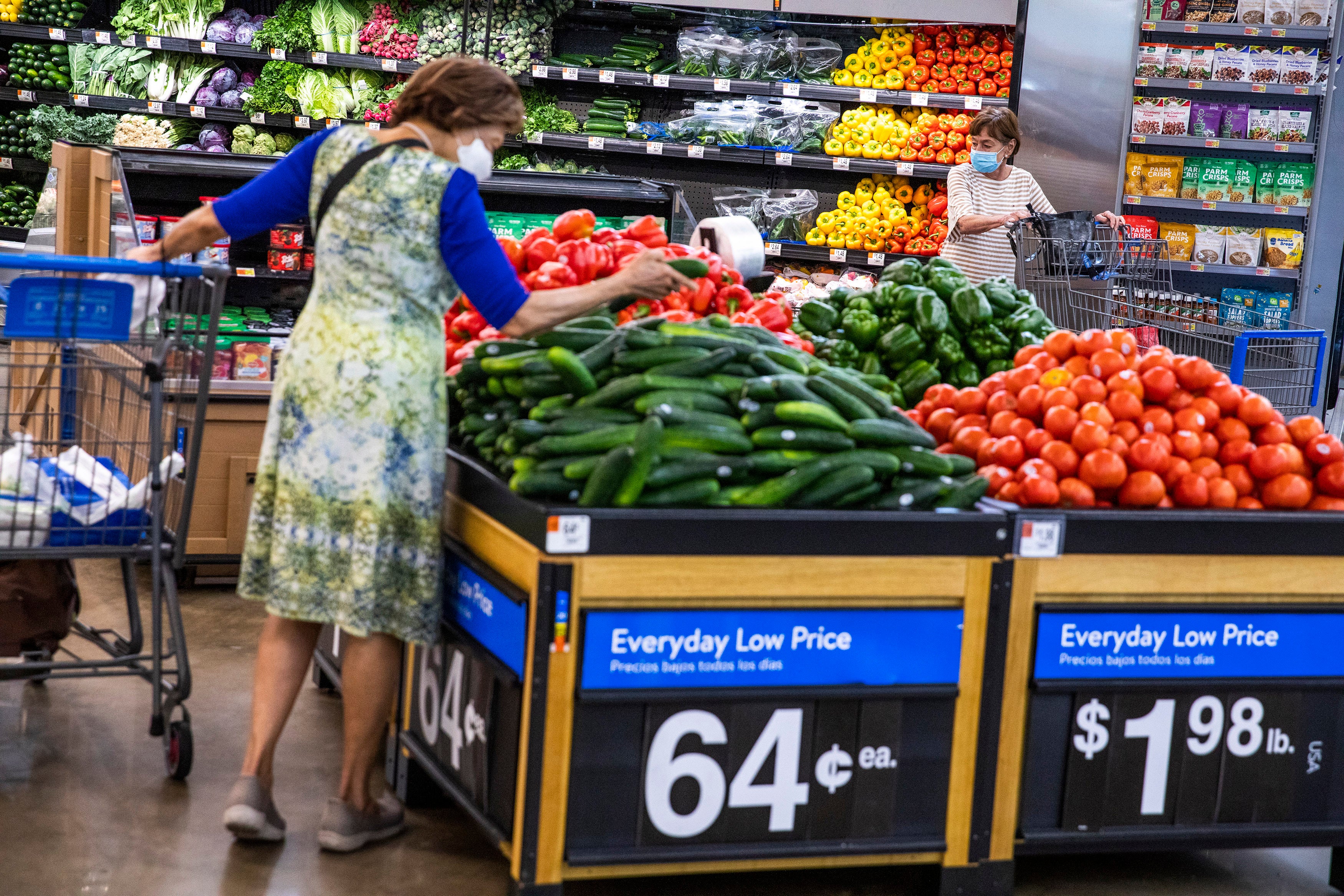 Aunque los precios de los comestibles subieron un 25 % desde 2020, los impuestos propuestos por Trump pueden desencadenar más aumentos