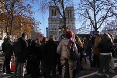 Notre Dame se prepara para su gran regreso tras el incendio. ¿Por qué parece inacabada?