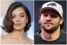 Josh Allen, quarterback de Bills, y la actriz Hailee Steinfeld están comprometidos