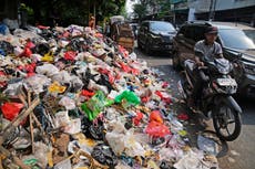 Detalles sobre crisis de contaminación plástica previo a fin de negociaciones de tratado en Surcorea