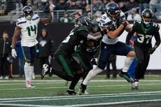 Touchdown de Charbonnet al final sella triunfo de Seahawks ante Jets, 26-21