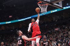 Barrett anota 37, Barnes suma 23 y Raptors vencen 119-116 al Heat