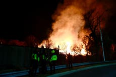 Se incendia planta de reciclaje de madera de Baltimore