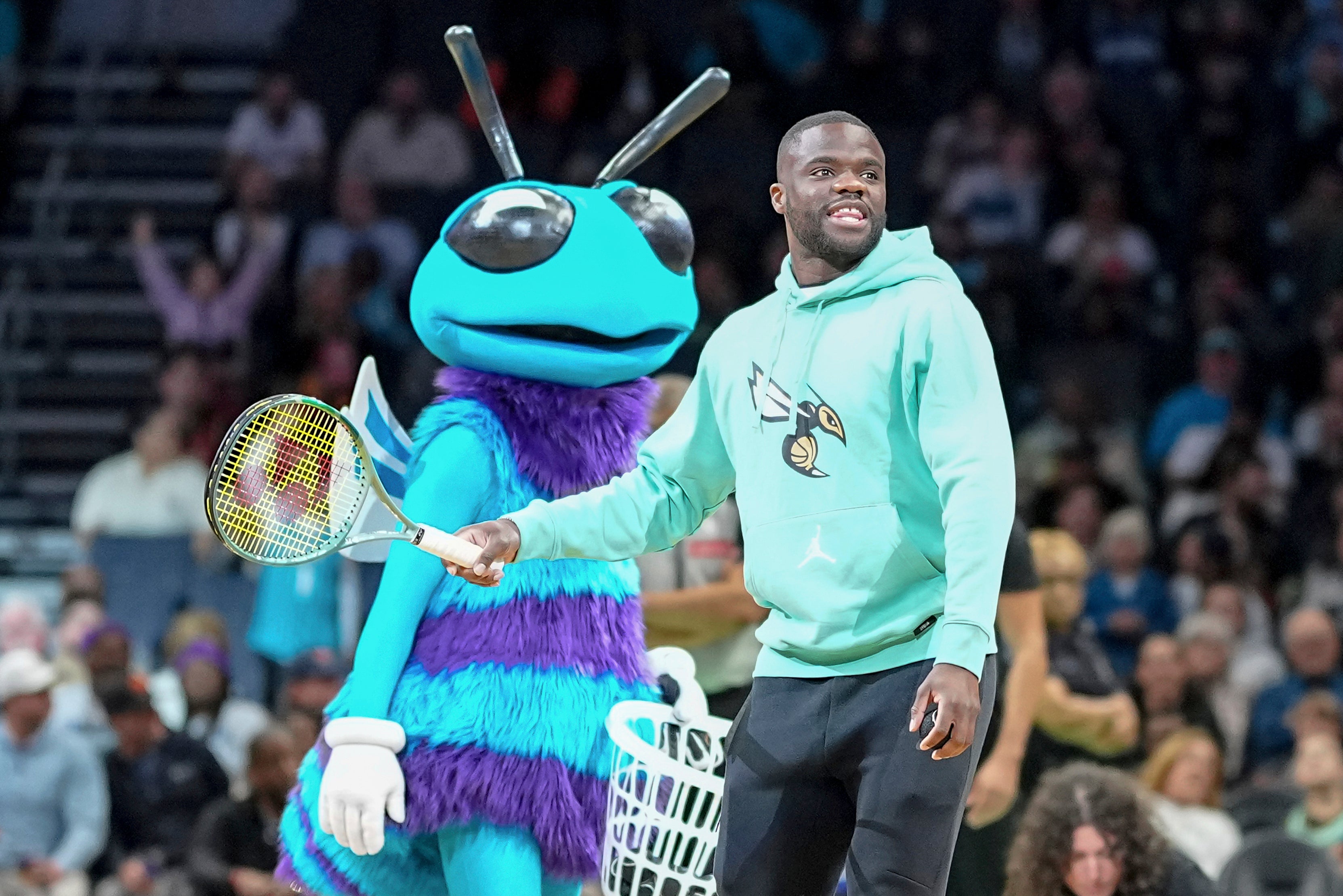 CAVALIERS HORNETS TIAFOE