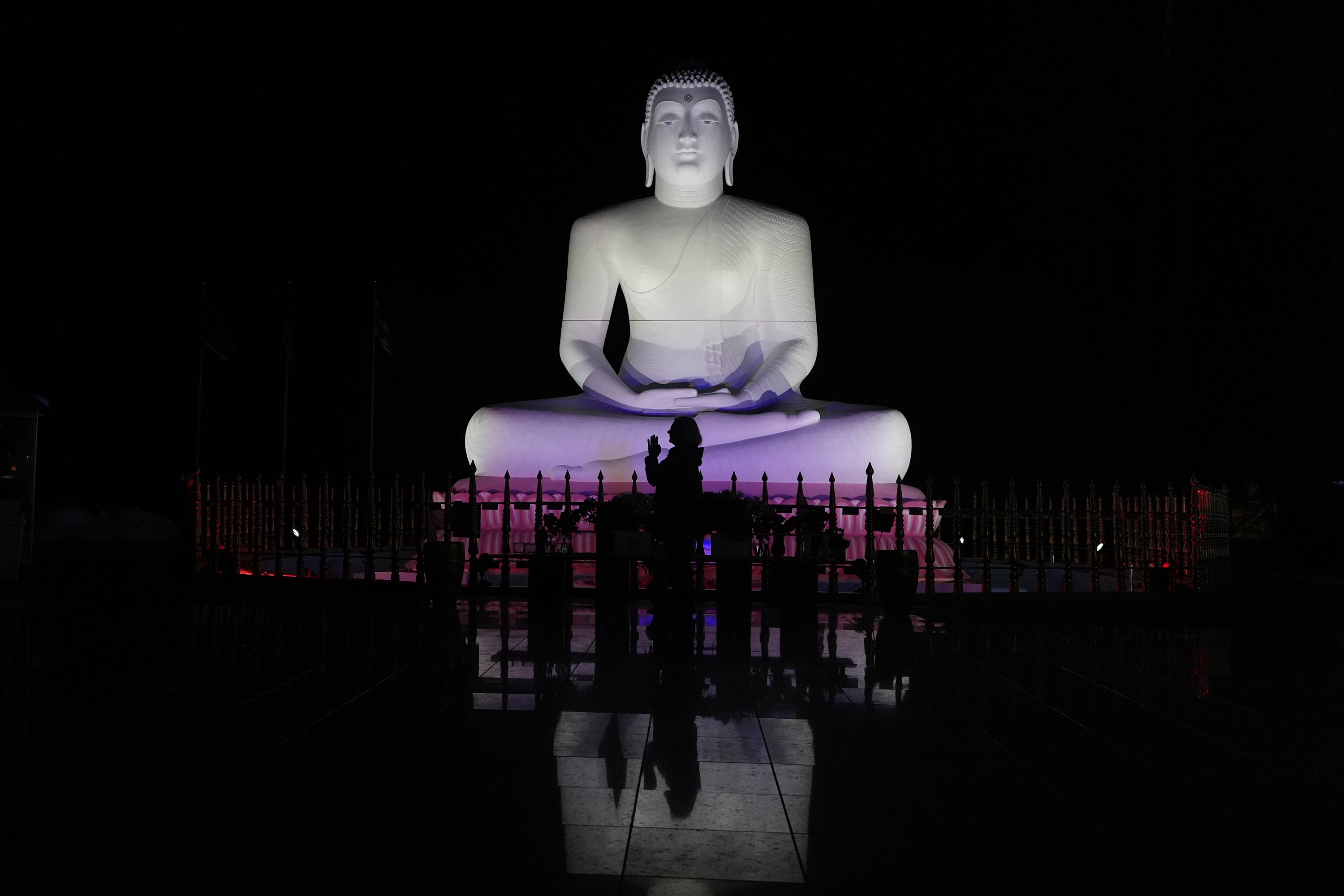 NUEVA JERSEY ESTATUA DE BUDA