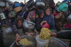 Ataques israelíes en Gaza matan a 33 personas, incluidos niños, informan médicos palestinos