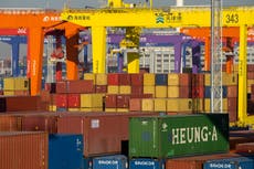 EEUU sube aranceles a importaciones de células solares, polisilicio y productos de tungsteno chinos