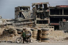 Estadounidense que cruzó a pie a Siria es liberado tras 7 meses detenido
