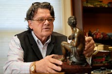 Hallar tesoros olvidados en el ático puede ser fuente de riqueza para algunos y decepción para otros