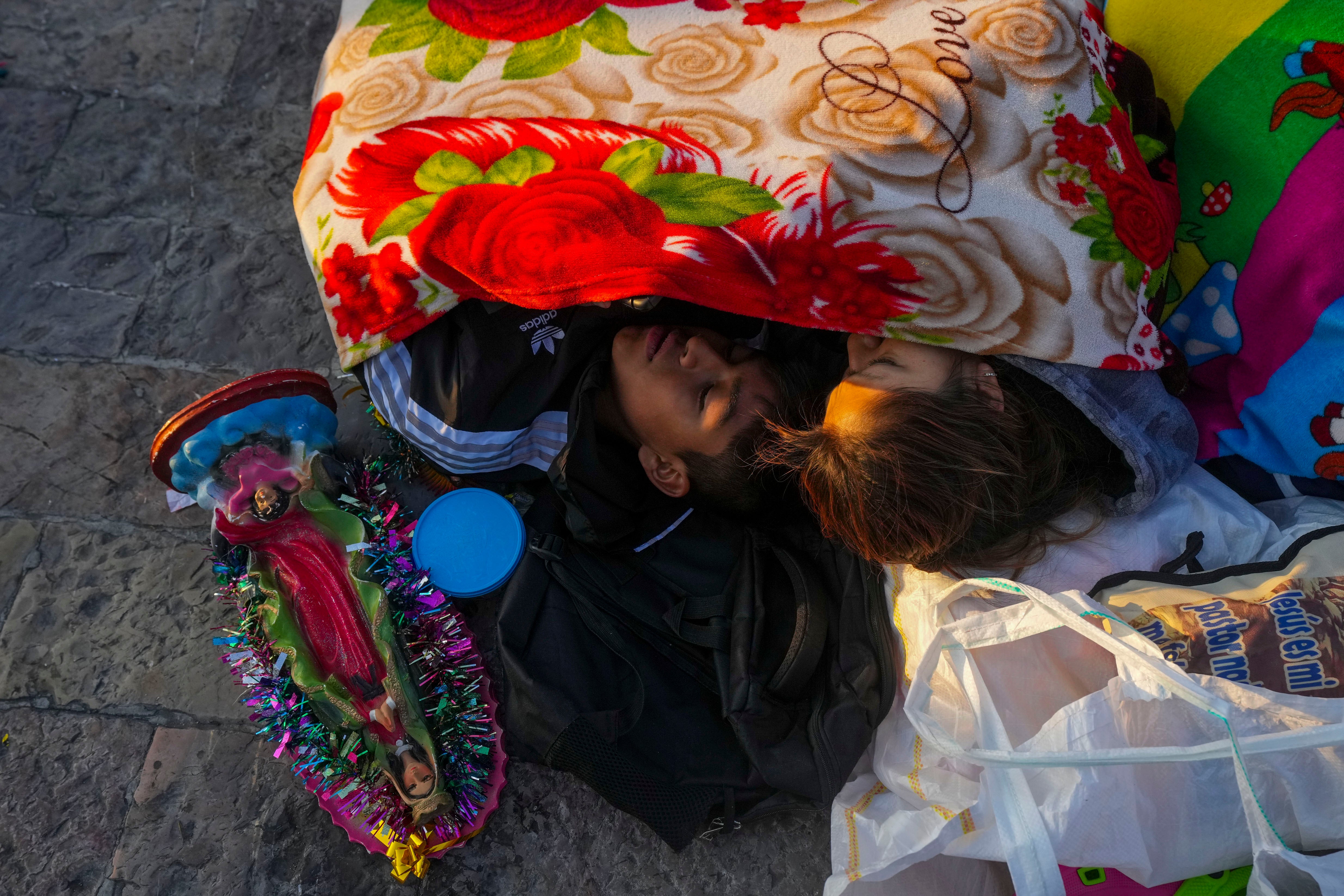 MÉXICO-VIRGEN DE GUADALUPE