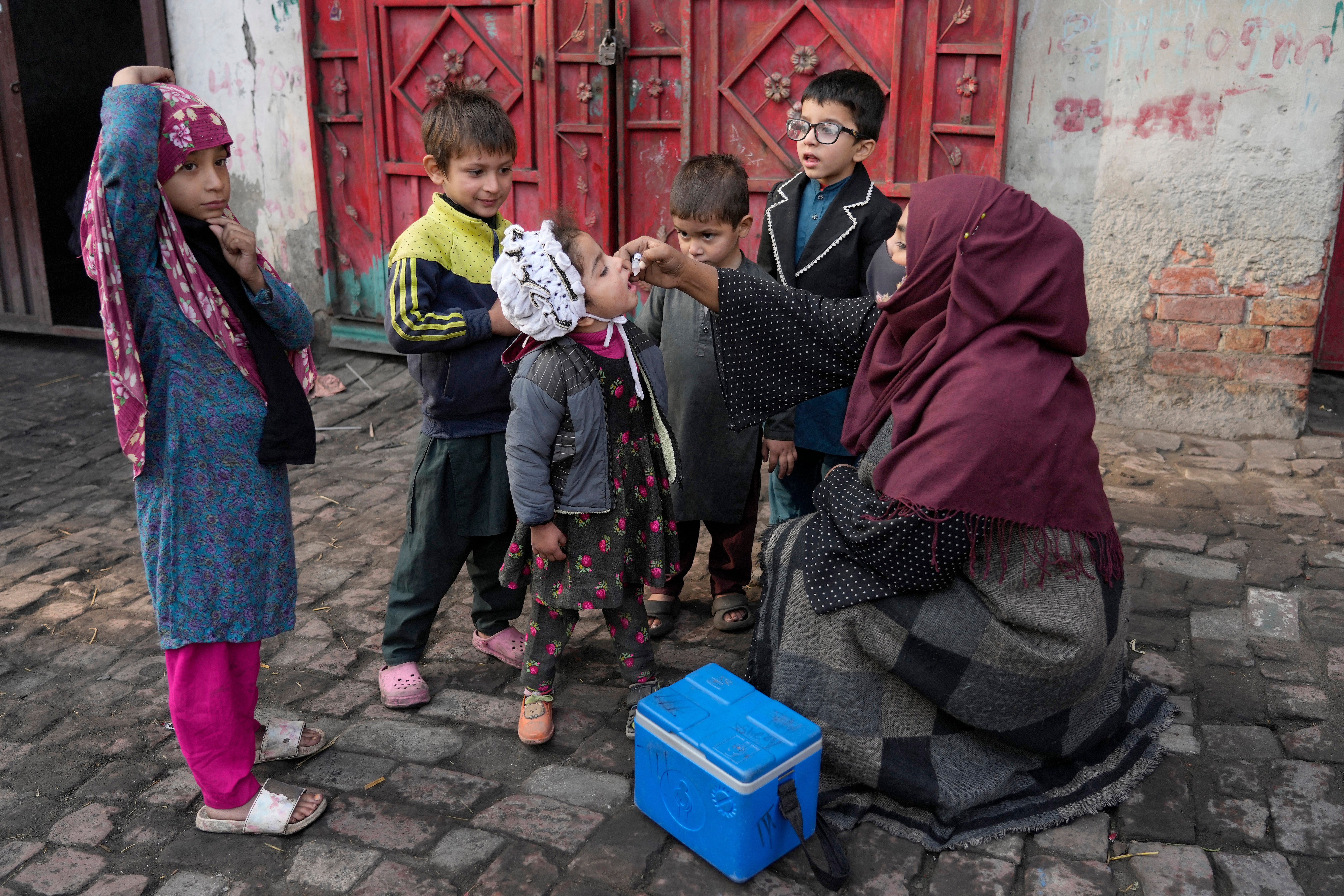 PAKISTÁN-POLIO