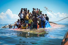 La Armada de Sri Lanka rescata a 102 refugiados rohinyás a la deriva en un pesquero