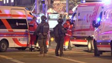 Embestida de automóvil contra mercado de Navidad en Alemania deja al menos un muerto