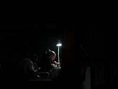 La crisis energética de Ecuador y la falta de una solución clara se cuelan en las elecciones de 2025