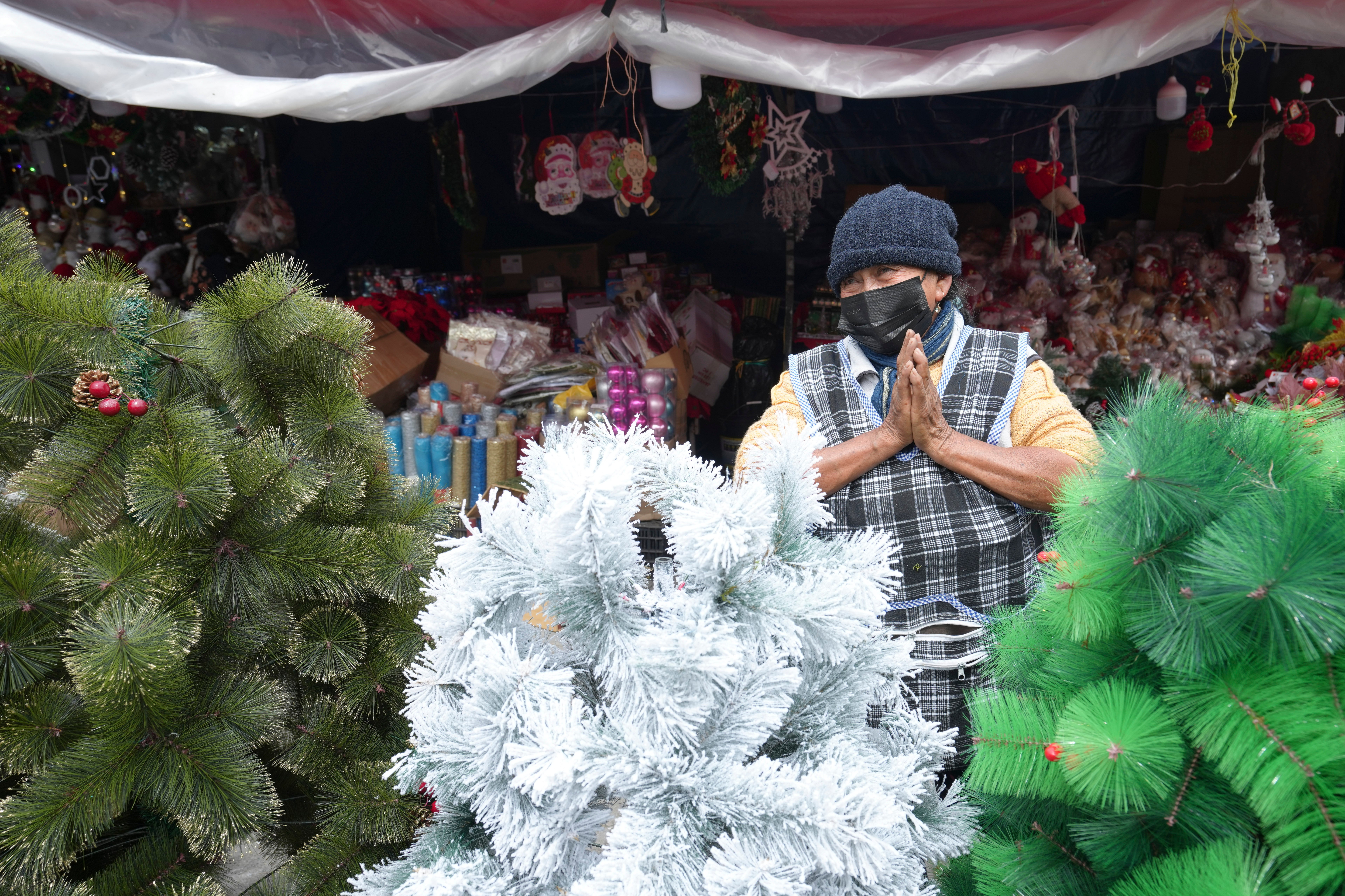 ECUADOR-CORTES DE LUZ-NAVIDAD