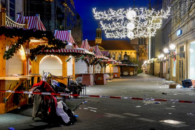 AP EXPLICA-ALEMANIA-MERCADO NAVIDEÑO-ATAQUE