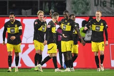 Dortmund logra su primera victoria fuera de casa en la Bundesliga con 10 jugadores