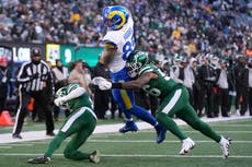 Pase de anotación de Stafford tras fumble de Rodgers lleva a Rams a vencer 19-9 a Jets