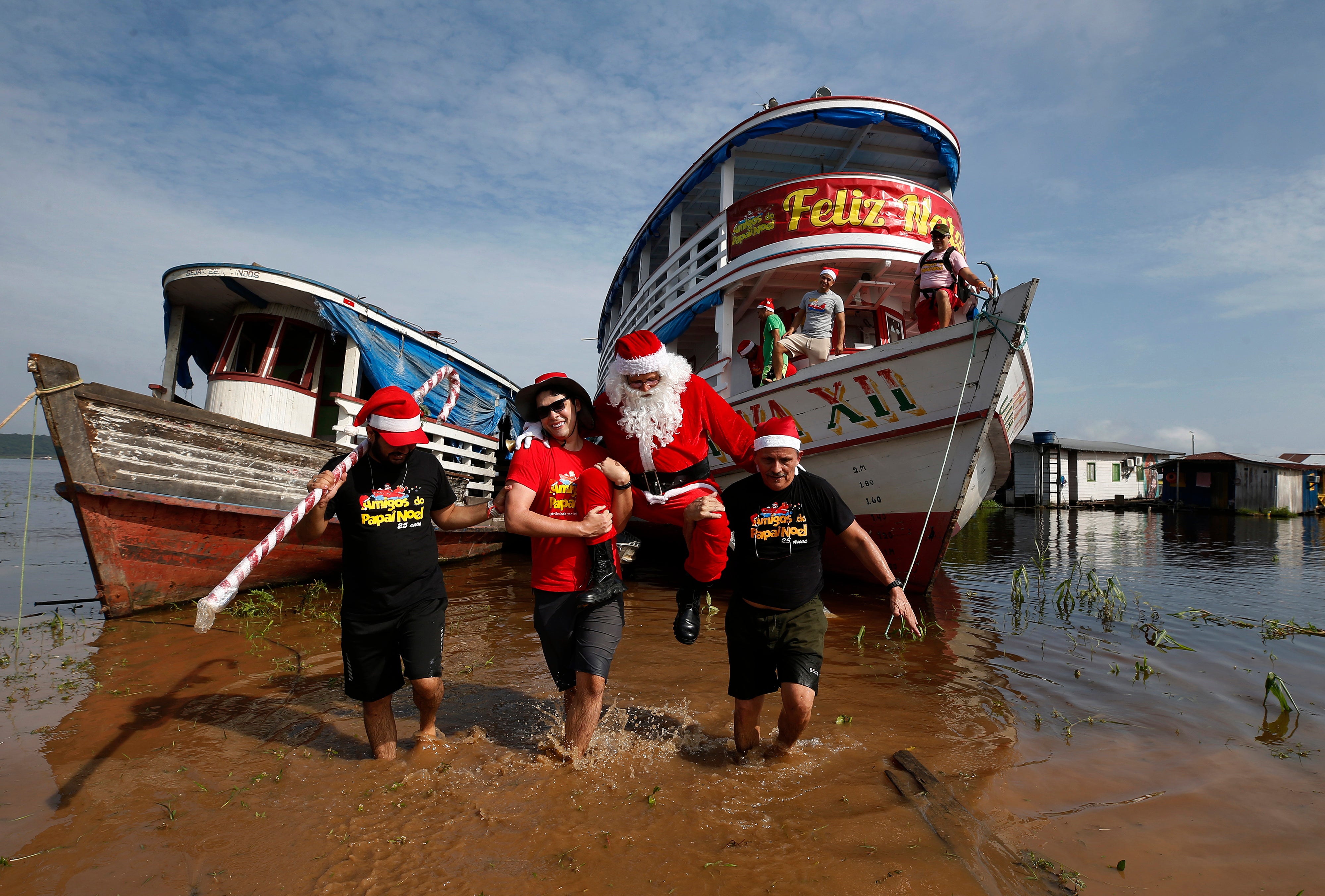 BRASIL-SANTA CLAUS-AMAZONÍA