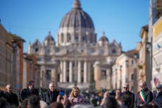 El papa inicia un Jubileo anual que pondrá a prueba su resistencia y la paciencia de Roma