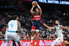 Triple de Poole a 8,1 segundos del final da la victoria a los Wizards por 113-110 sobre los Hornets