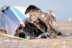 Aerolínea de Azerbaiyán suspende vuelos a más ciudades rusas tras accidente que dejó 38 muertos