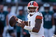 Browns reestructuran contrato de Watson para liberar espacio salarial, según fuente de AP