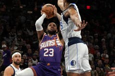 Kyrie Irving anota 20 puntos y los Mavs ganan su primer partido sin Doncic al vencer 98-89 a Suns