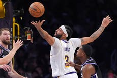 Davis y Lakers arruinan debut del entrenador interino Christie con Kings