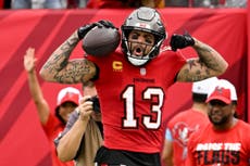 Bucs mantienen vivas sus esperanzas de playoffs y ganar el Sur de la NFC con paliza sobre Panthers