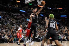 Con 27 puntos de Wembanyama los Spurs aplastan 122-86 a los Clippers