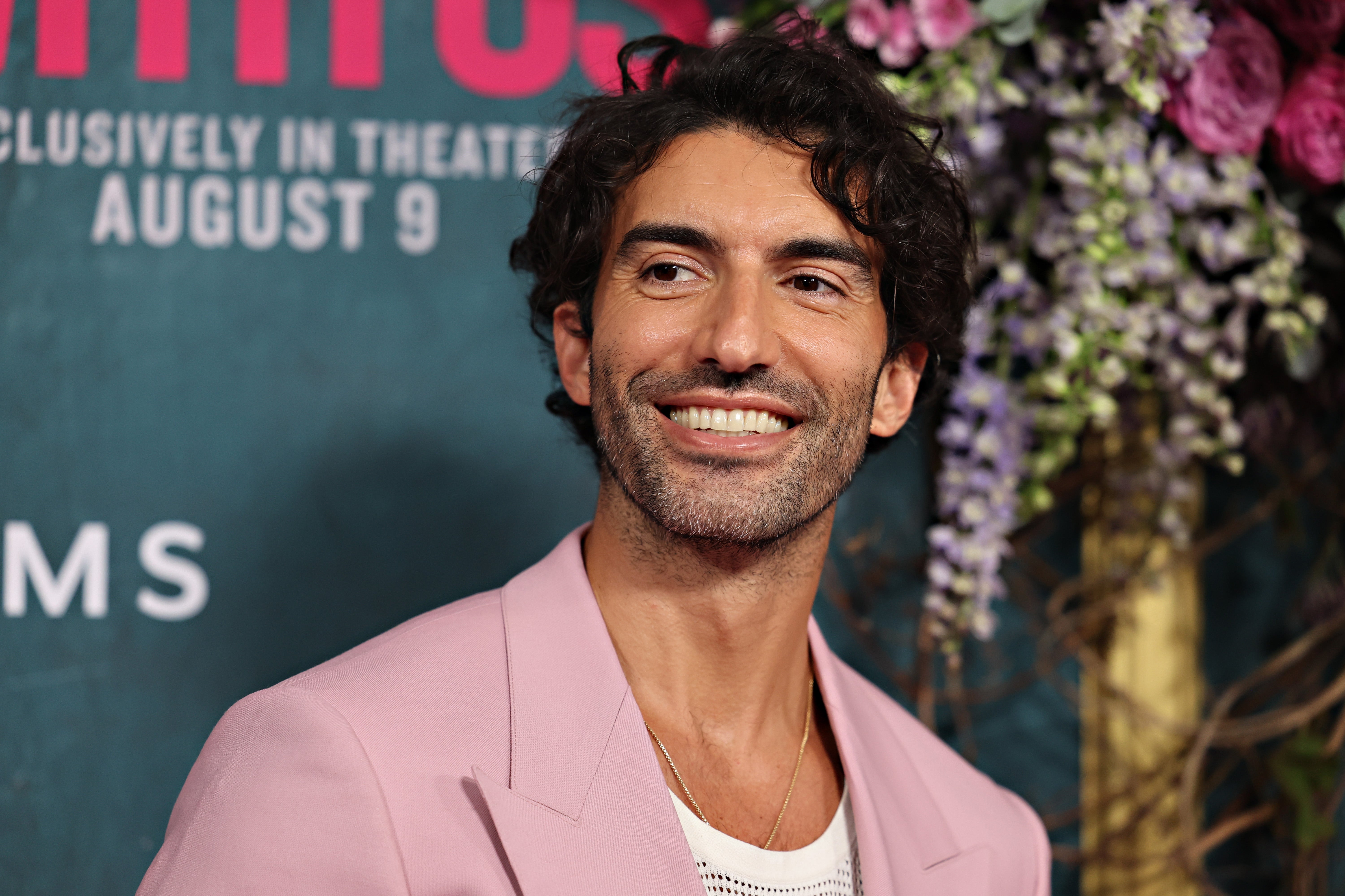 El actor y director de ‘Romper el círculo’, Justin Baldoni, demandó a The New York Times por su cobertura de la acusación de acoso sexual presentada por su coprotagonista Blake Lively