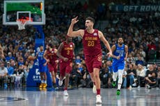 Mobley anota 34 y los Cavaliers vencen 134-122 a unos mermados Mavericks; suman 9 victorias seguidas