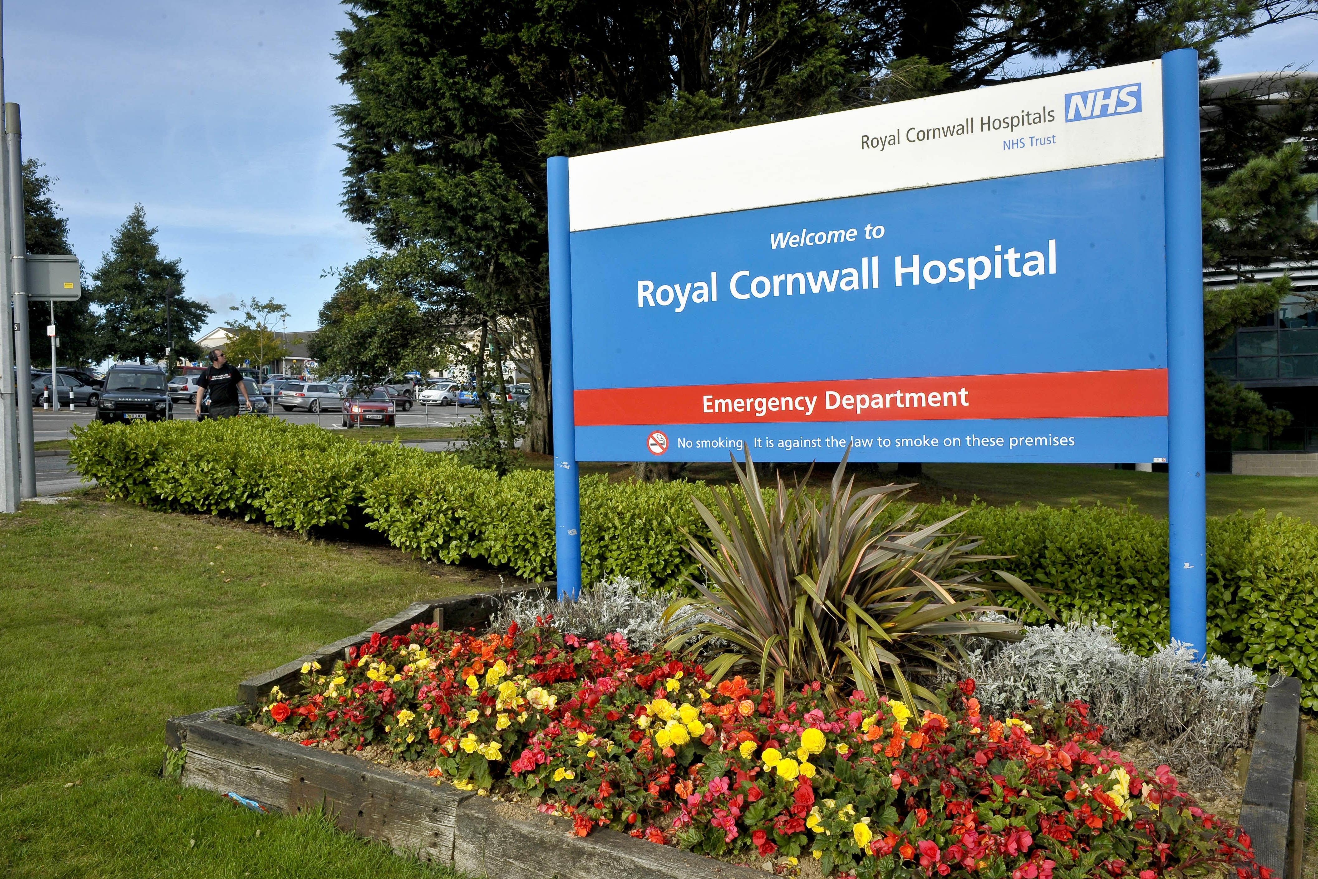 Hopper había trabajado como cirujano en el Royal Cornwall Hospital