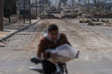 Habitantes de la localidad siria de Quneitra se sienten frustrados por inacción ante avance israelí