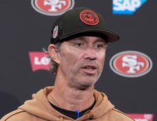 49ers despiden a coordinador defensivo Sorensen, según fuente de AP