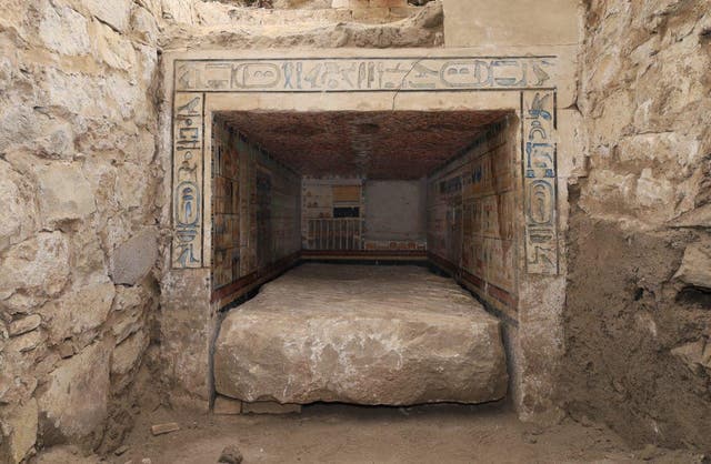 <p>La tumba de un médico en Saqqara revela cómo la magia y la medicina se entrelazaban en el ejercicio de la curación en el Antiguo Egipto</p>