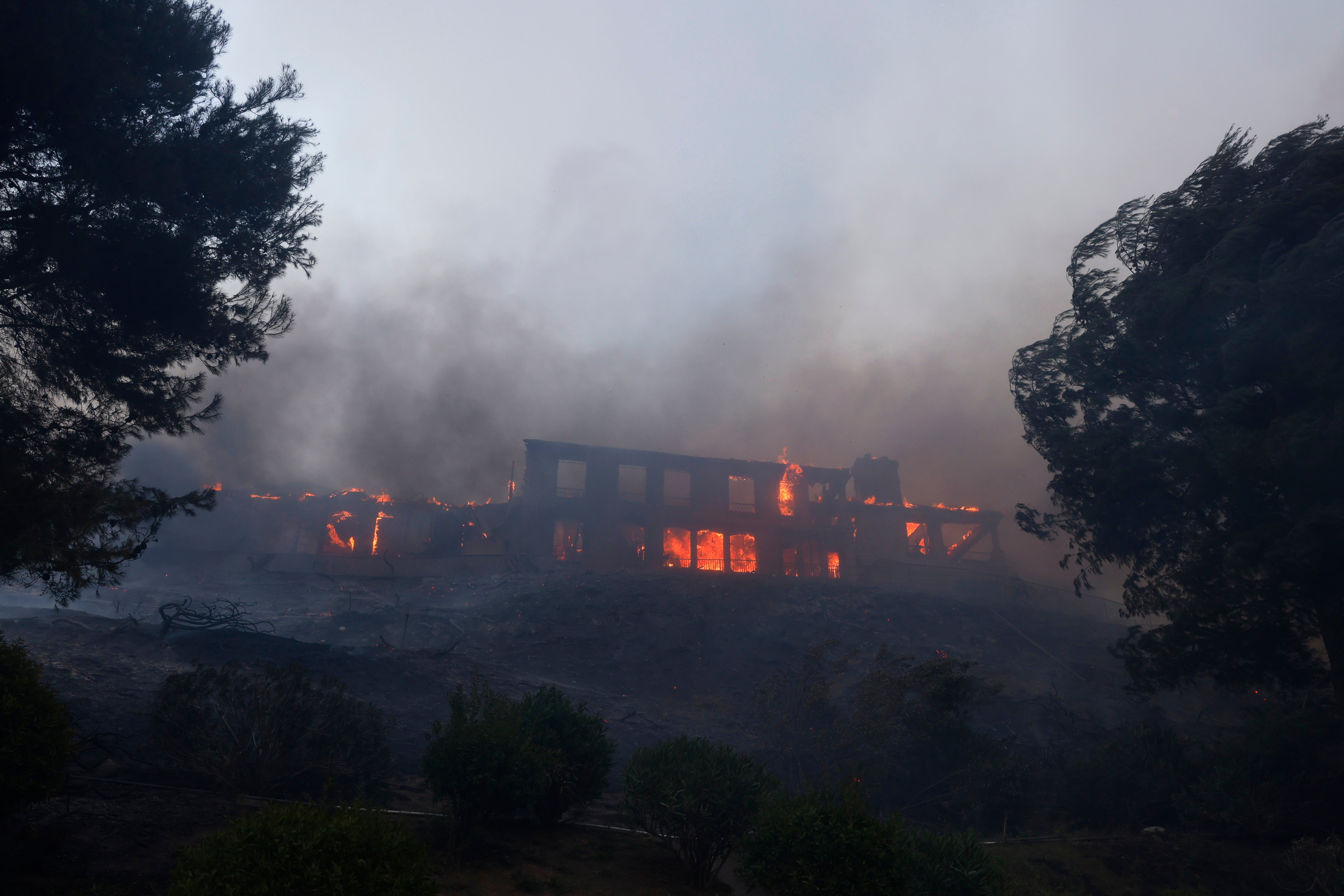 AMN-GEN CALIFORNIA-INCENDIOS EVACUACIÓN