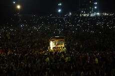 Católicos filipinos piden salud y paz en gran procesión en honor a Jesús Nazareno