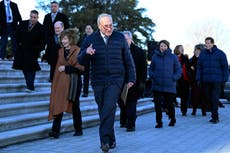 Senadores demócratas votarán proyecto de ley requeriría detener a migrantes acusados de delitos