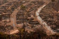 Los dos mayores incendios en LA queman al menos 10.000 estructuras y otro fuego activa evacuaciones