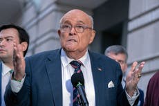 Condominio en Florida y anillos de Serie Mundial de Rudy Giuliani están en juego en juicio de NY