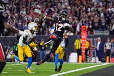 Texans interceptan a Herbert 4 veces y vencen 32-12 a Chargers en ronda de comodines